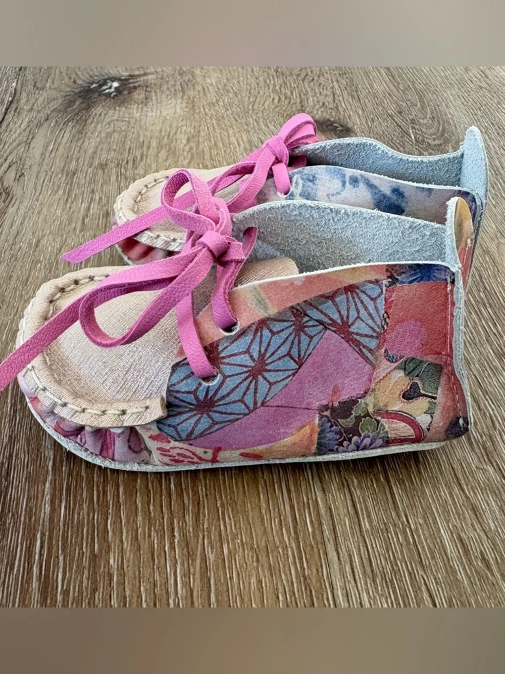 NWOT Handmade Kimono Inspired Print Genuine Leather Baby Shoes Size 12 months